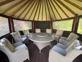 Jaw Dropping House with Private Indoor Pool, Hot Tub & Cinema - Peover Superior - 5