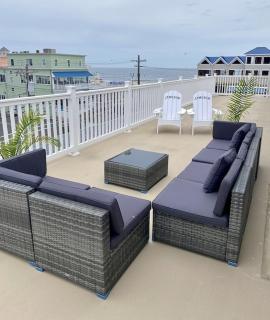 Penthouse on the beach - penthouse balcony and ocean views bay breeze sleeps 8 comfortably - Seaside Heights - 0