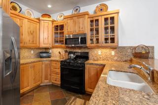 TOWN POINTE C302 condo - Park City - 9