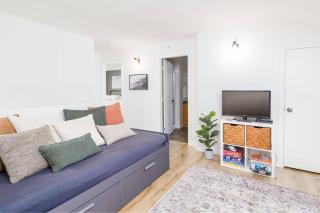 Wintergreen Retreat w/Hot Tub by Village - 3