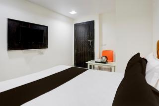 Hotel O Flora - Hisār - 4