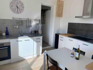 Charming house with garden, center of Puilboreau - Puilboreau - 2