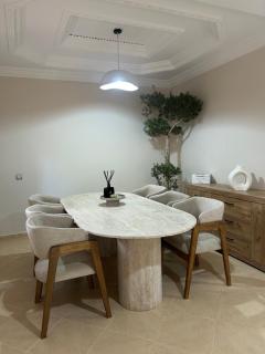 Villa moderne avec jacuzzi & jardin - Marrakech - 3