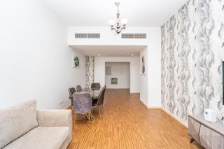 Elegent 2BHK next to the beach with pool,gym,garden,kids play area,learning centre,shops,cafe,restaurants - Ajman - 7