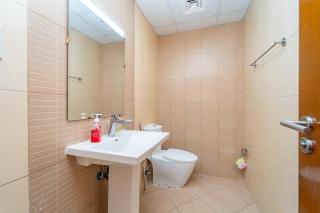 Elegent 2BHK next to the beach with pool,gym,garden,kids play area,learning centre,shops,cafe,restaurants - Ajman - 3