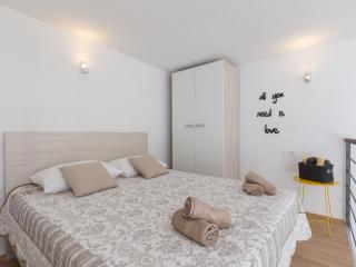 Apartments Pomet - Premium Duplex Studio with City View Puhiera - Dubrovnik - 4