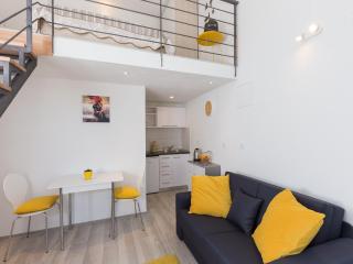 Apartments Pomet - Premium Duplex Studio with City View Puhiera - Dubrovnik - 0