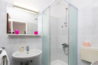 Guest House Zec - Double or Twin Room with Balcony and Sea View-2 - Lopud - 4