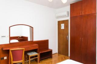 Guest House Zec - Double or Twin Room with Balcony and Sea View-2 - Lopud - 8