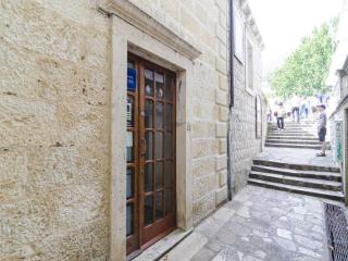 Rooms Lovrijenac -Twin or Double Room 2 - 0
