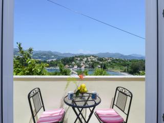 Oreb Dream Apartments - Two Bedroom Apartment with Terrace and Sea View Apartment 4 - Koločep - 0
