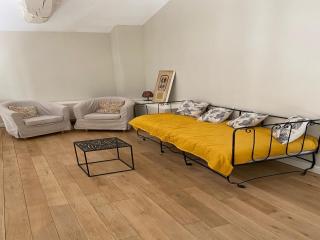 Villa in France with Private Pool & Garden - 3