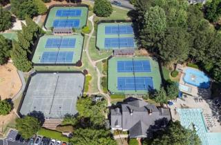 Modern Escape, Pool, Golf, Game Room, Gym, 10min Lake & Downtown - 1