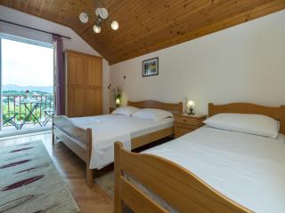 Oreb Dream Apartments - Two Bedroom Apartment with Terrace and Garden View Apartment 5 - Koločep - 1