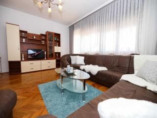Apartment Kosor - Three Bedroom Apartment with Terrace and Sea view - Kaštela - 9