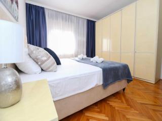 Apartment Kosor - Three Bedroom Apartment with Terrace and Sea view - Kaštela - 5
