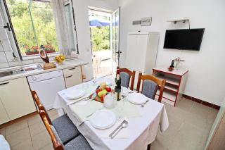 Apartments Neven - Studio Apartment with Terrace and Partial Sea View A3 - Drače - 9