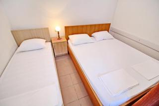 Apartments Neven - Studio Apartment with Terrace and Partial Sea View A3 - Drače - 5