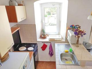 Olive's Apartment-Two Bedroom Apartment with Terrace - Trstenik - 3