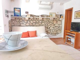 Olive's Apartment-Two Bedroom Apartment with Terrace - Trstenik - 7