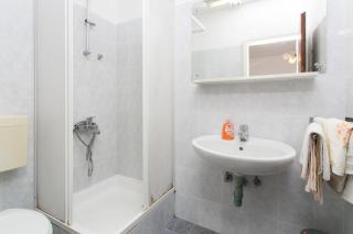Guest House Zec - Double or Twin Room with Balcony - Lopud - 4
