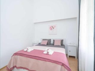 Holiday Home Majkovi - Three Bedroom Holiday Home with Swimming Pool - Slano - 4