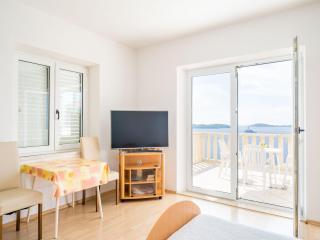 Apartments Marnic Blue Chill- Comfort Studio Apartment with Balcony S4 - 3