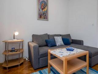 Apartments & Rooms Green Bay - Two Bedroom Apartment with Balcony and Sea View APP 6 - 9