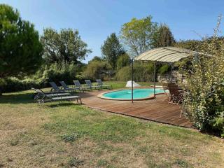 Villa in France with Private Pool & Garden - 1