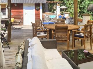 5 person holiday home in INGARÖ - - 3