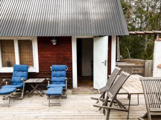 5 person holiday home in INGARÖ - - 1