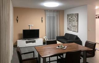 4 Bedroom Beautiful Home In Peroj - Peroj - 7