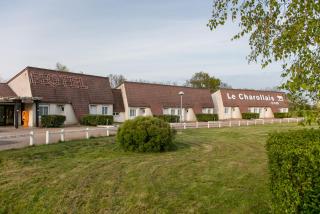 Le Charollais Motel Restaurant Contact-Hôtel - Vitry-en-Charollais - 3