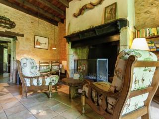 Estate in Dordogne near Sites, cleaning included - 3