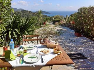 Holiday Home in Le Lavandou with Sea View, cleaning included - Le Lavandou - 9
