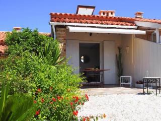 Holiday Home in Le Lavandou with Sea View, cleaning included - Le Lavandou - 2