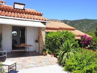 Holiday Home in Le Lavandou with Sea View, cleaning included - Le Lavandou - 3