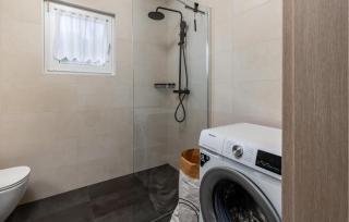 Stunning Apartment In Klenovica - Klenovica - 5