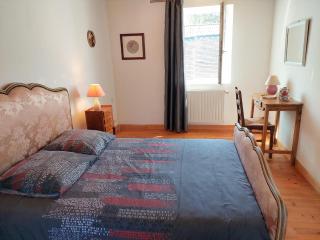 Stone House near Penze River and Morlaix Bay, cleaning included - Plouénan - 1