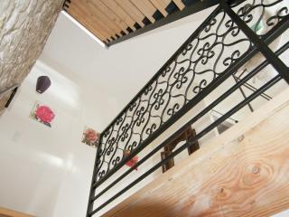 Tower in Austria with Rooftop Terrace, cleaning included - Roussines - 2