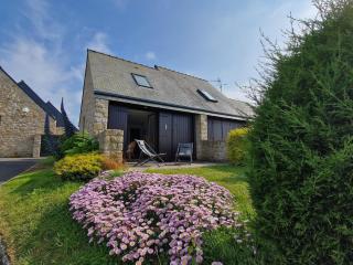 House on Emerald Coast near GR34 Trail, cleaning included - Pléneuf-Val-André - 9