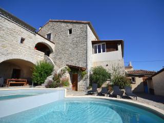 Vintage Holiday Home in Lanas with Swimming Pool, cleaning included - Lanas - 9