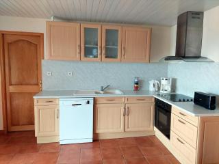 Stone House in Cléder near Sandy Beach, cleaning included - Cléder - 6