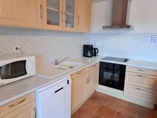 Stone House in Cléder near Sandy Beach, cleaning included - Cléder - 5