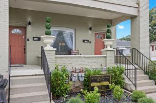 Stylish Home in Historic District Near Riverwalk - Jeffersonville - 5