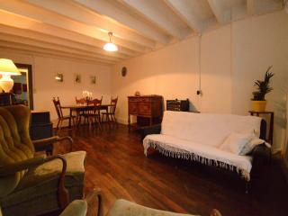 Spacious holiday home near the forest, cleaning included - Barricourt - 0