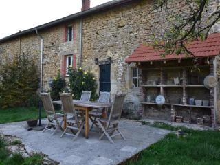 Spacious holiday home near the forest, cleaning included - Barricourt - 9