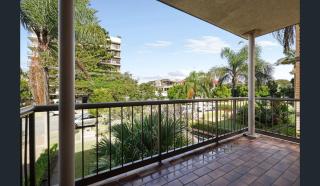Broadbeach Cozy Apartment - Gold Coast - 1