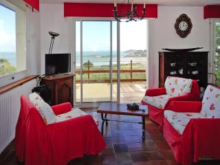Holiday Home in Trébeurden with Sea View, cleaning included - Trébeurden - 0