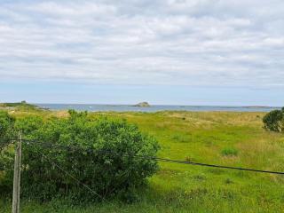 House in Treompan near Sandy Beach, cleaning included - 0